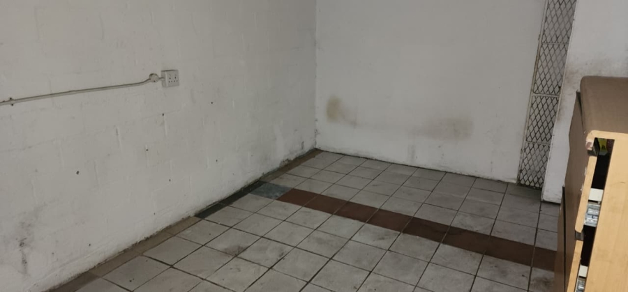 Commercial Property for Sale in Heathfield Western Cape